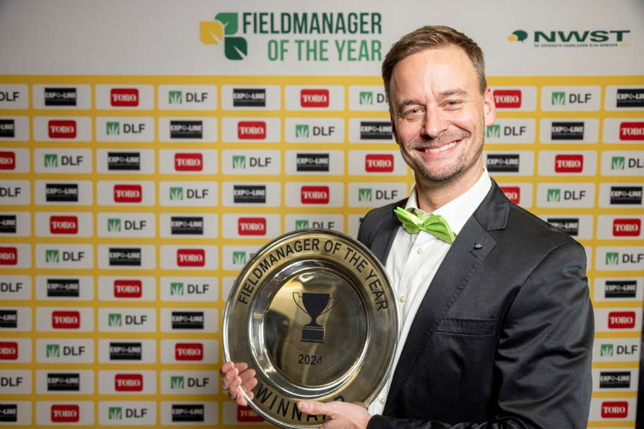 Thijs Zandwijk met de schaal voor de winnaar